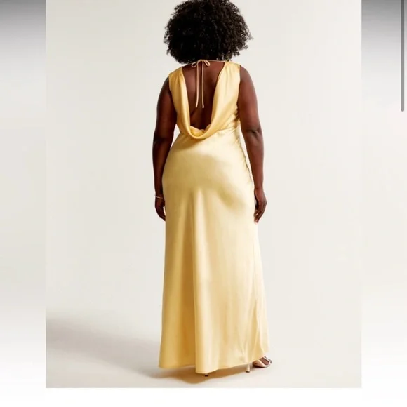 Elegant Yellow Maxi Dress Abercrombie - Picture 2 of 3